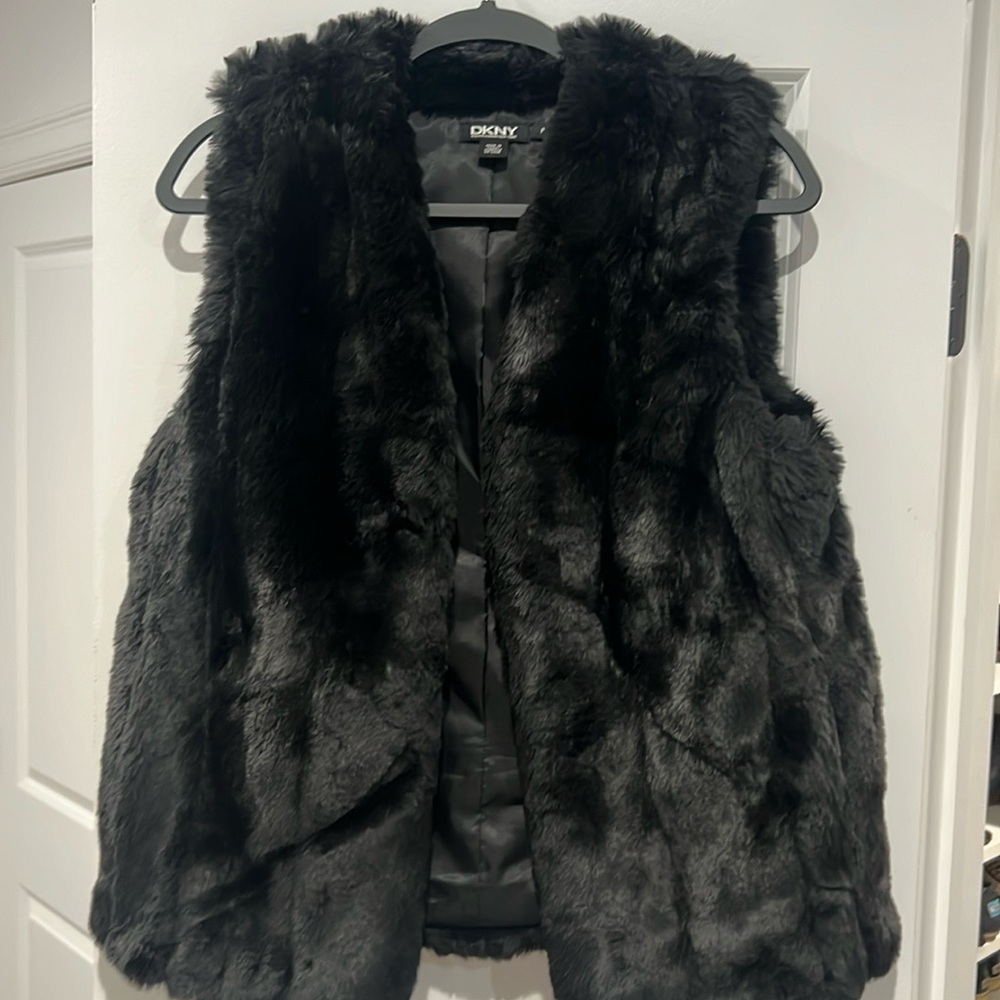 DKNY Women's Faux Fur Black Vest